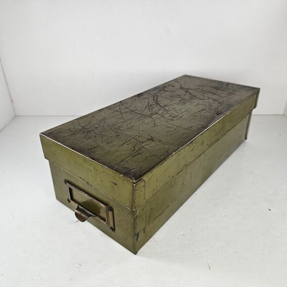 Vintage Metal File Storage Box Olive Green Distressed Finish With Lid Bankers - Picture 2 of 12